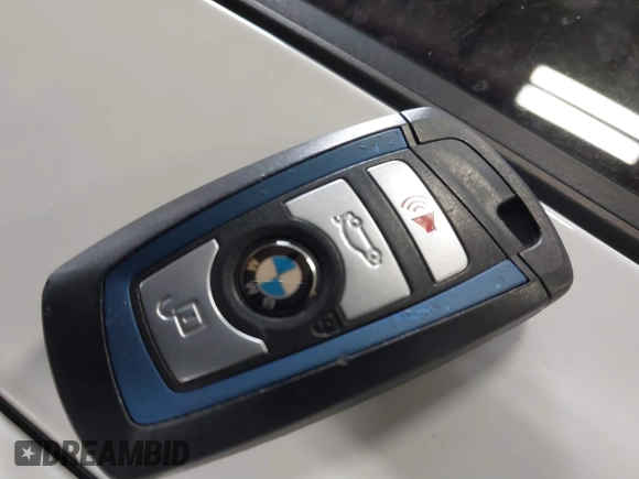 2017 BMW 3 Series 340i xDrive with VIN WBA8B7G55HNU37351, listed as a IAAI auction lot 41613308 with 102,280 mi miles and . Bid and sale history available at DreamBid. Image 11.