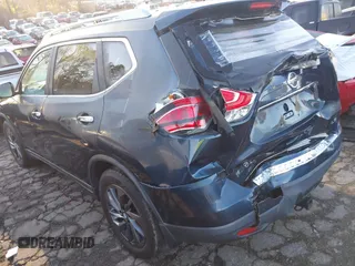 2016 Nissan Rogue SL z VIN 5N1AT2MT9GC782556, wystawiony jako IAAI lot #41833213 z przebiegiem 152 236 mil mil oraz . Historia ofert i sprzedaży dostępna na DreamBid. Obrazek 3.