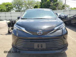 2023 Toyota Sienna LE with VIN 5TDKRKEC3PS153363, listed as a Copart auction lot 61843745 with 36,575 mi miles and Salvage title. Bid and sale history available at DreamBid. Image 5.