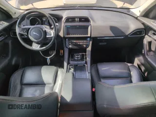 2019 Jaguar F-Pace 25t Prestige z VIN SADCK2FX8KA397627, wystawiony jako Copart lot #52366445 z przebiegiem 101 727 mil mil oraz Szkoda całkowita • Salvage title. Historia ofert i sprzedaży dostępna na DreamBid. Obrazek 8.
