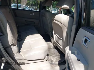 2013 Honda Pilot Touring with VIN 5FNYF3H96DB011470, listed as a IAAI auction lot 42535022 with 201,380 mi miles and . Bid and sale history available at DreamBid. Image 8.