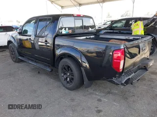 2020 Nissan Frontier SV z VIN 1N6ED0EA6LN724744, wystawiony jako IAAI lot #41879935 z przebiegiem 51 376 mil mil oraz . Historia ofert i sprzedaży dostępna na DreamBid. Obrazek 3.