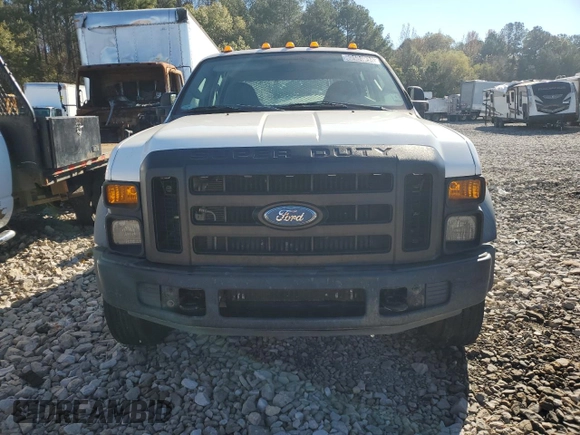 2008 Ford F-550 XL with VIN 1FDAW56R28EB36145, listed as a Copart auction lot 82134094 with Not Provided miles and Clean Title. Bid and sale history available at carsss.com. Image 5.