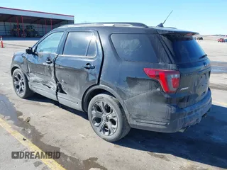 2019 Ford Explorer Sport with VIN 1FM5K8GT5KGA27196, listed as a IAAI auction lot 41690327 with 100,252 mi miles and . Bid and sale history available at carsss.com. Image 3.