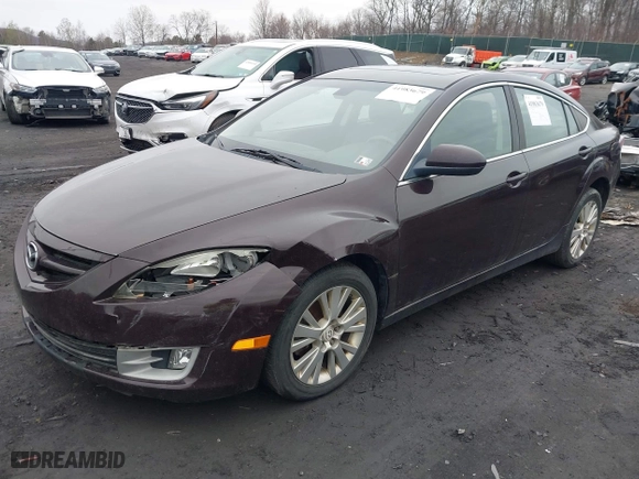 2010 Mazda Mazda6 i Touring Plus with VIN 1YVHZ8CH1A5M45421, listed as a IAAI auction lot 41983679 with 209,975 mi miles. Bid and sale history available at carsss.com. Image 17.