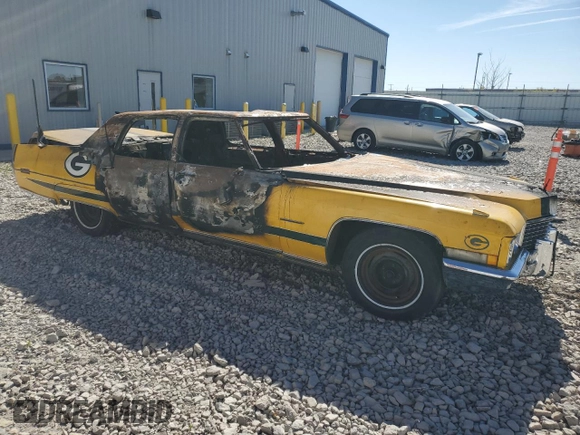 1972 Cadillac Fleetwood z VIN 6B69R2Q224903, wystawiony jako Copart lot #74001734 z przebiegiem Nie podano mil oraz Nie do naprawy • Non repairable. Historia ofert i sprzedaży dostępna na DreamBid. Obrazek 4.