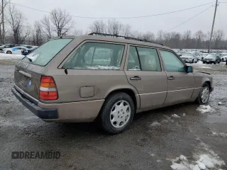 1992 Mercedes-Benz 300 with VIN WDBEA90E9NF223207, listed as a Copart auction lot 44739805 with 210,394 mi miles and Non Repairable. Bid and sale history available at DreamBid. Image 3.