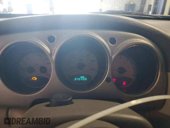 2005 Chrysler PT Cruiser z VIN 3C4FY48B85T592354, wystawiony jako Copart lot #55918665 z przebiegiem 245 499 mil mil oraz Szkoda całkowita • Salvage title. Historia ofert i sprzedaży dostępna na DreamBid. Obrazek 9.