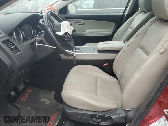 2014 Mazda CX-9 Grand Touring с VIN JM3TB3DA6E0441772, выставлен на аукционе Copart как лот 60832875 с пробегом Не указан миль и На запчасти • Non repairable. История ставок и продаж доступна на DreamBid. Изображение 7.