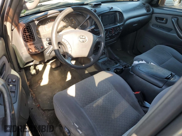 2004 Toyota Tundra SR5 with VIN 5TBDT44184S444726, listed as a Copart auction lot 53477595 with 240,162 mi miles and Salvage Title. Bid and sale history available at DreamBid. Image 8.