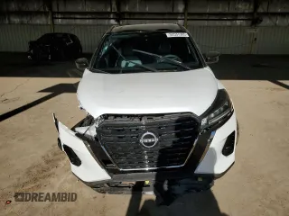 2024 Nissan Kicks SR with VIN 3N1CP5DV2RL572167, listed as a Copart auction lot 52537365 with 285 mi miles and Salvage Title. Bid and sale history available at carsss.com. Image 5.