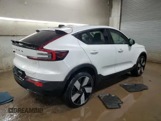 2023 Volvo C40 Recharge Pure Electric Ultimate with VIN YV4ED3GM6P2061322, listed as a Copart auction lot 48156395 with 804 mi miles and Clean Title. Bid and sale history available at carsss.com. Image 3.