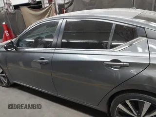 2022 Nissan Altima SR z VIN 1N4BL4CV8NN414447, wystawiony jako IAAI lot #42047746 z przebiegiem 52 389 mil mil oraz . Historia ofert i sprzedaży dostępna na DreamBid. Obrazek 14.