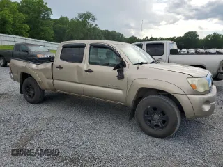 2005 Toyota Tacoma z VIN 5TEMU52N85Z030964, wystawiony jako Copart lot #56659335 z przebiegiem 249 764 mil mil oraz Szkoda całkowita • Salvage title. Historia ofert i sprzedaży dostępna na DreamBid. Obrazek 4.