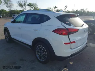2019 Hyundai Tucson SEL with VIN KM8J33AL4KU991829, listed as a IAAI auction lot 42002700 with 14,184 mi miles. Bid and sale history available at carsss.com. Image 3.