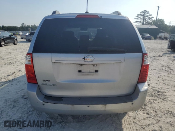 2010 Kia Sedona LX with VIN KNDMG4C34A6340230, listed as a Copart auction lot 67772684 with 142,030 mi miles and Salvage Title. Bid and sale history available at carsss.com. Image 6.