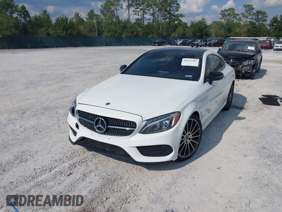 2018 Mercedes-Benz C 300 с VIN WDDWJ4KB1JF748595, выставлен на аукционе IAAI как лот 40413383 с пробегом 58 112 миль миль и . История ставок и продаж доступна на DreamBid. Изображение 17.