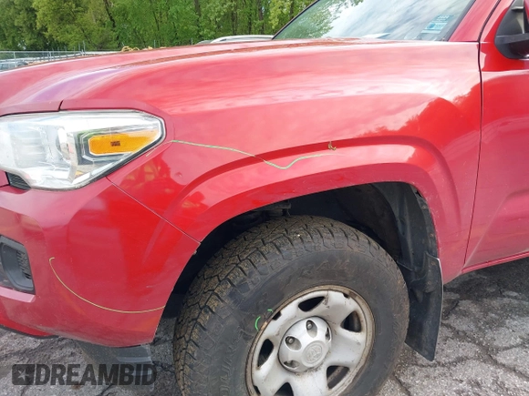2017 Toyota Tacoma SR5 z VIN 3TMCZ5AN3HM059045, wystawiony jako IAAI lot #42331170 z przebiegiem 269 836 mil mil oraz . Historia ofert i sprzedaży dostępna na DreamBid. Obrazek 19.