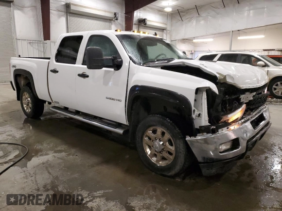 2013 Chevrolet Silverado 3500HD SRW LT with VIN 1GC4K0CG7DF138352, listed as a Copart auction lot 84374374 with 224,485 mi miles and Salvage Title. Bid and sale history available at carsss.com. Image 4.