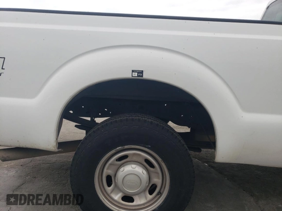 2013 Ford F-250 XL z VIN 1FTBF2B68DEB82396, wystawiony jako Copart lot #52378355 z przebiegiem 91 282 mil mil oraz Czysty tytuł • Clean title. Historia ofert i sprzedaży dostępna na DreamBid. Obrazek 10.