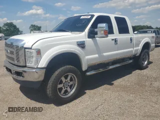 2008 Ford F-250 XL z VIN 1FTSW21R88EC39231, wystawiony jako Copart lot #58502985 z przebiegiem 229 582 mil mil oraz Szkoda całkowita • Salvage title. Historia ofert i sprzedaży dostępna na DreamBid. Obrazek 1.