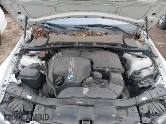 2011 BMW 3 Series 335i with VIN WBADX7C51BE742780, listed as a IAAI auction lot 41636961 with Not Provided miles and . Bid and sale history available at carsss.com. Image 10.