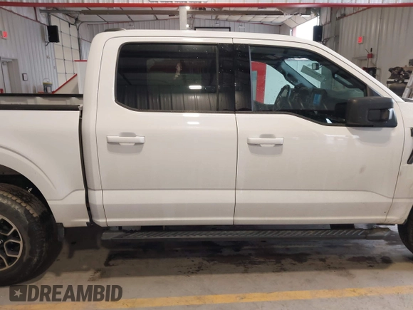 2023 Ford F-150 XL with VIN 1FTEW1EPXPKF97673, listed as a IAAI auction lot 41349562 with 35,687 mi miles. Bid and sale history available at carsss.com. Image 13.