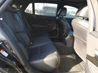 2021 Lexus LS with VIN JTHD51FF2M5014218, listed as a Copart auction lot 70378893 with 26,240 mi miles. Bid and sale history available at carsss.com. Image 10.