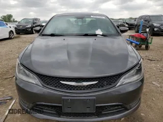 2015 Chrysler 200 S with VIN 1C3CCCDGXFN610811, listed as a Copart auction lot 55024335 with Not Provided miles and Clean Title. Bid and sale history available at carsss.com. Image 5.