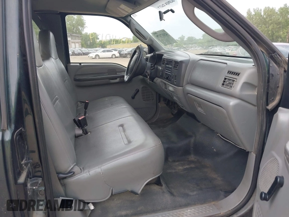 2004 Ford F-250 XL z VIN 1FTNX21L24ED66198, wystawiony jako IAAI lot #42417179 z przebiegiem 197 403 mil mil oraz . Historia ofert i sprzedaży dostępna na DreamBid. Obrazek 5.