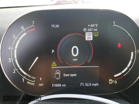 2022 MINI Countryman Cooper S with VIN WMZ53BR00N3N88158, listed as a Copart auction lot 84202874 with 31,888 mi miles and Salvage title. Bid and sale history available at DreamBid. Image 9.
