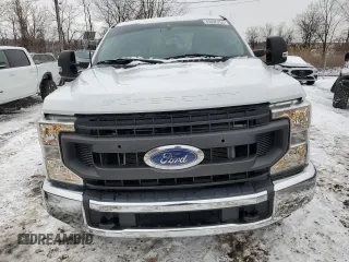 2022 Ford F-250 XL with VIN 1FT7X2B62NEE91107, listed as a Copart auction lot 53839685 with 64,461 mi miles and Non Repairable. Bid and sale history available at DreamBid. Image 5.