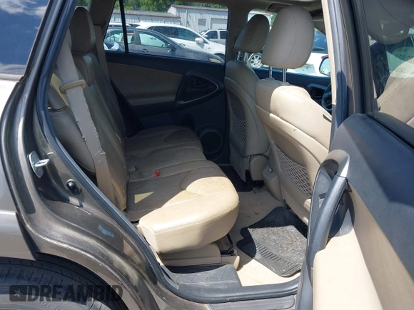 2012 Toyota RAV4 Limited with VIN 2T3DK4DV3CW067488, listed as a IAAI auction lot 41987924 with 197,038 mi miles. Bid and sale history available at carsss.com. Image 8.