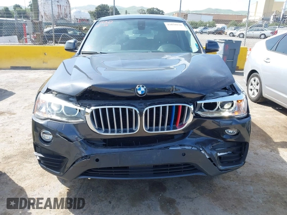 2015 BMW X4 xDrive28i z VIN 5UXXW3C54F0M87412, wystawiony jako IAAI lot #42038938 z przebiegiem 106 461 mil mil oraz . Historia ofert i sprzedaży dostępna na DreamBid. Obrazek 6.