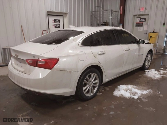 2017 Chevrolet Malibu LT with VIN 1G1ZE5ST1HF225767, listed as a IAAI auction lot 41458564 with 92,928 mi miles. Bid and sale history available at carsss.com. Image 4.