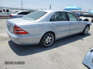 2000 Mercedes-Benz S 320/430/500 with VIN WDBNG75J4YA041795, listed as a Copart auction lot 62033745 with Not provided miles and Salvage title. Bid and sale history available at DreamBid. Image 3.