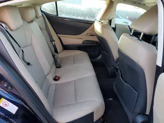 2019 Lexus ES with VIN 58ABZ1B19KU035811, listed as a Copart auction lot 85954384 with 51,773 mi miles and Clean Title. Bid and sale history available at carsss.com. Image 10.