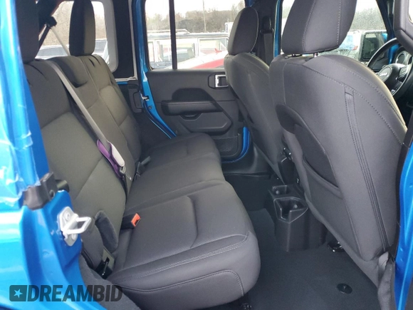 2022 Jeep Wrangler Unlimited Sahara z VIN 1C4HJXEG3NW246088, wystawiony jako Copart lot #50167185 z przebiegiem 16 074 mil mil oraz Nie do naprawy • Non repairable. Historia ofert i sprzedaży dostępna na DreamBid. Obrazek 11.