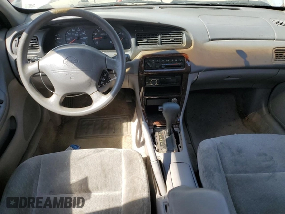 2001 Nissan Altima GXE z VIN 1N4DL01D81C130480, wystawiony jako Copart lot #53912885 z przebiegiem 155 140 mil mil oraz Szkoda całkowita • Salvage title. Historia ofert i sprzedaży dostępna na DreamBid. Obrazek 8.