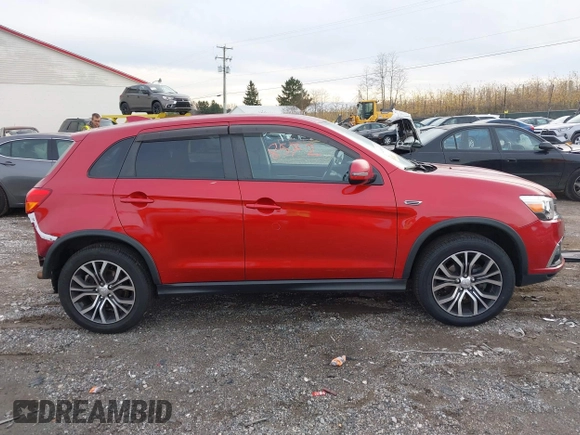 2019 Mitsubishi Outlander ES z VIN JA4AR3AU9KU025952, wystawiony jako IAAI lot #40968572 z przebiegiem 81 620 mil mil oraz . Historia ofert i sprzedaży dostępna na DreamBid. Obrazek 13.