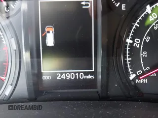 2021 Toyota 4Runner SR5 с VIN JTEEU5JR0M5230906, выставлен на аукционе IAAI как лот 42000905 с пробегом 249 010 миль миль и . История ставок и продаж доступна на DreamBid. Изображение 15.