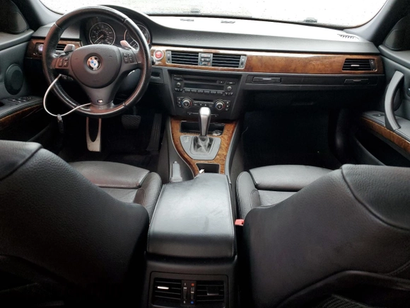 2009 BMW 3 Series 335i с VIN WBAPM77559NL88790, выставлен на аукционе Copart как лот 81788084 с пробегом 124 289 миль миль и Списание • Salvage title. История ставок и продаж доступна на DreamBid. Изображение 8.