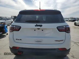 2020 Jeep Compass Trailhawk with VIN 3C4NJDDB3LT189398, listed as a Copart auction lot 88671285 with 75,672 mi miles and Salvage title. Bid and sale history available at DreamBid. Image 6.