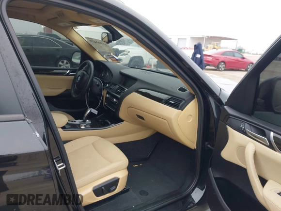 2017 BMW X3 xDrive28i z VIN 5UXWX9C53H0T03012, wystawiony jako IAAI lot #41503409 z przebiegiem 76 621 mil mil oraz . Historia ofert i sprzedaży dostępna na DreamBid. Obrazek 5.
