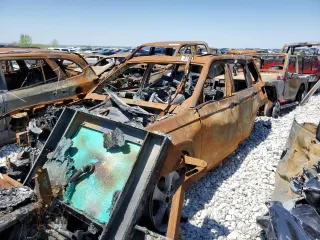2024 Jeep Grand Cherokee Limited z VIN 1C4RJHBG2RC164049, wystawiony jako Copart lot #42714835 z przebiegiem Nie podano mil oraz Szkoda całkowita • Salvage title. Historia ofert i sprzedaży dostępna na DreamBid. Obrazek 1.
