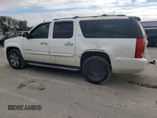 2008 GMC Yukon XL SLE w/3SA with VIN 1GKFC16048R265594, listed as a Copart auction lot 87994475 with 279,216 mi miles and Salvage Title. Bid and sale history available at carsss.com. Image 2.