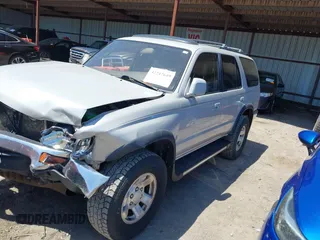 1996 Toyota 4Runner SR5 z VIN JT3HN86R8T0015119, wystawiony jako IAAI lot #42247649 z przebiegiem 379 333 mil mil oraz . Historia ofert i sprzedaży dostępna na DreamBid. Obrazek 17.