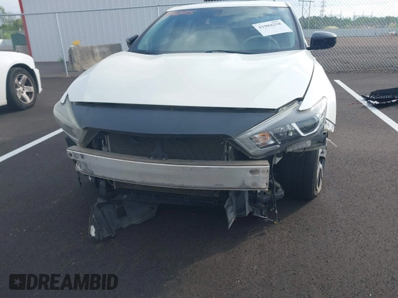 2017 Nissan Maxima SV z VIN 1N4AA6AP8HC365378, wystawiony jako IAAI lot #41984258 z przebiegiem 159 267 mil mil oraz . Historia ofert i sprzedaży dostępna na DreamBid. Obrazek 12.