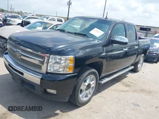 2011 Chevrolet Silverado 1500 LT with VIN 3GCPCSE06BG394810, listed as a IAAI auction lot 42162416 with Not Provided miles. Bid and sale history available at carsss.com. Image 18.