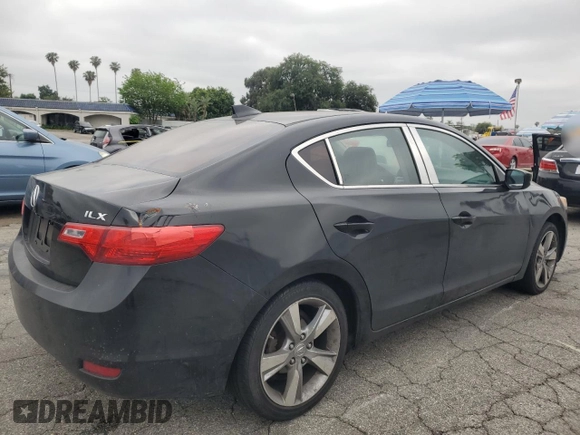 2014 Acura ILX z VIN 19VDE1F38EE012642, wystawiony jako Copart lot #56165765 z przebiegiem 161 706 mil mil oraz Szkoda całkowita • Salvage title. Historia ofert i sprzedaży dostępna na DreamBid. Obrazek 3.